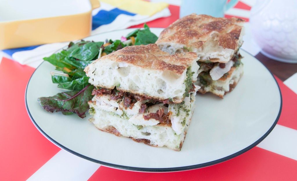 Food Makes Me Happy Pesto Sauce and Rotisserie Chicken Focaccia